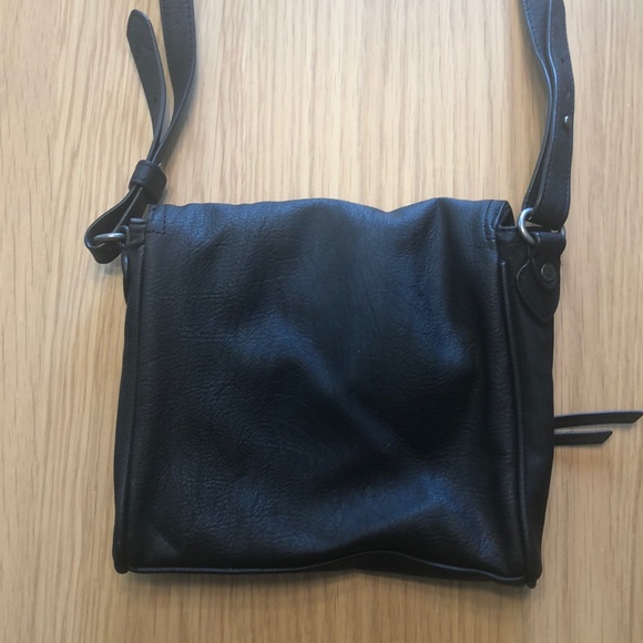 Talon black small crossbody - Picture 5 of 5